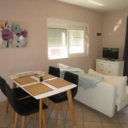Lejlighed Tino-3 By Interhome *