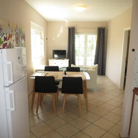 Lejlighed Tino-3 By Interhome