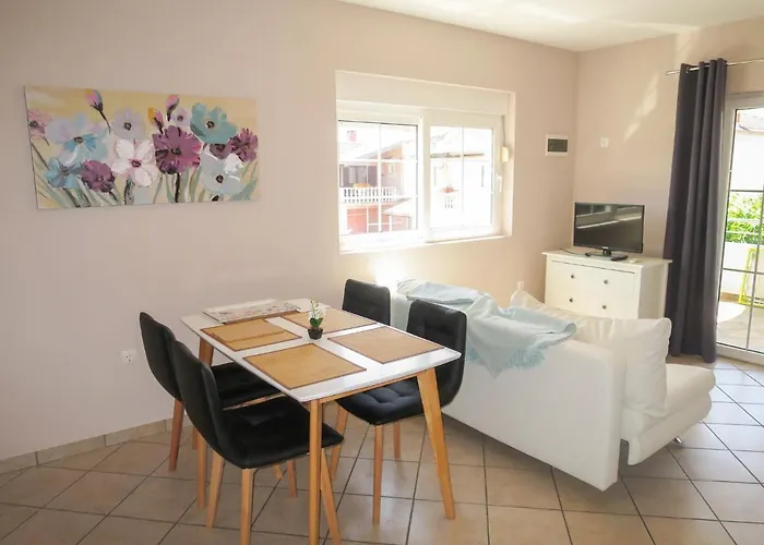 Tino-3 By Interhome *